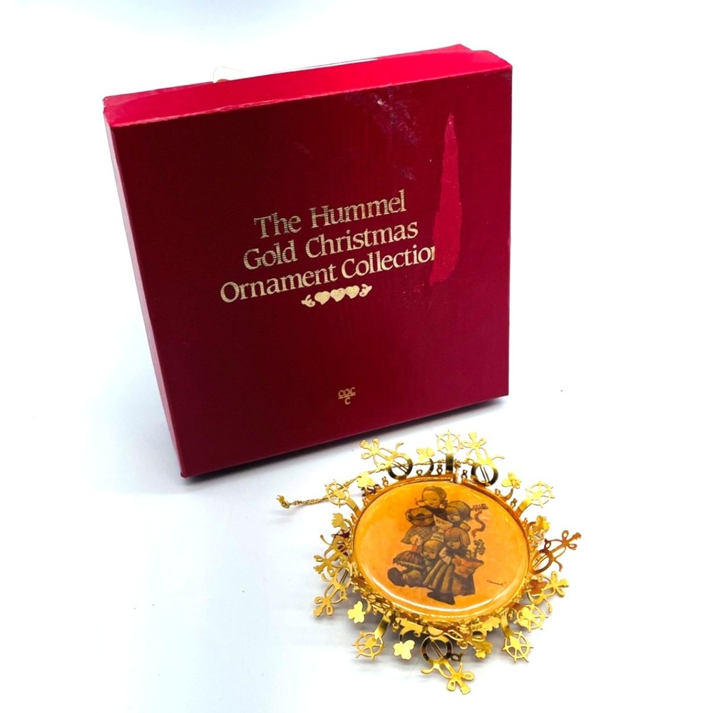 Hummel‎ Girls Ensemble Ornament Gold Christmas
